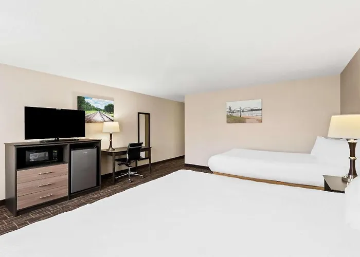 Western Airport Hotel Moline