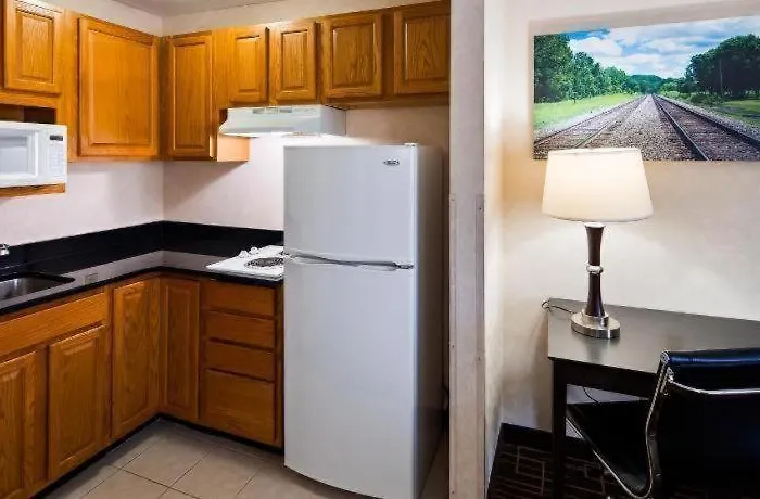 Western Airport Hotel 2*